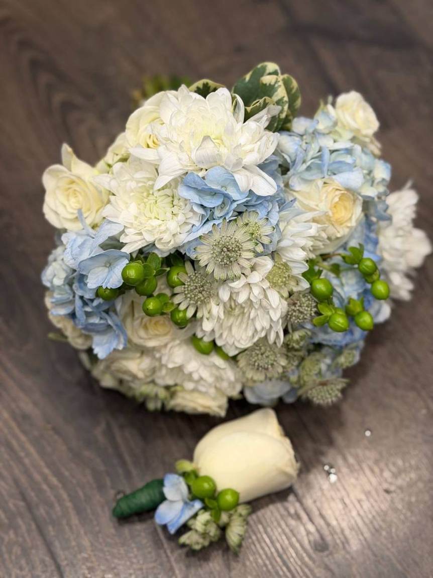 ARRANGED florals — Everything Within Me